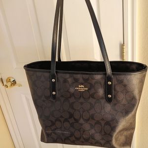 Coach tote bag